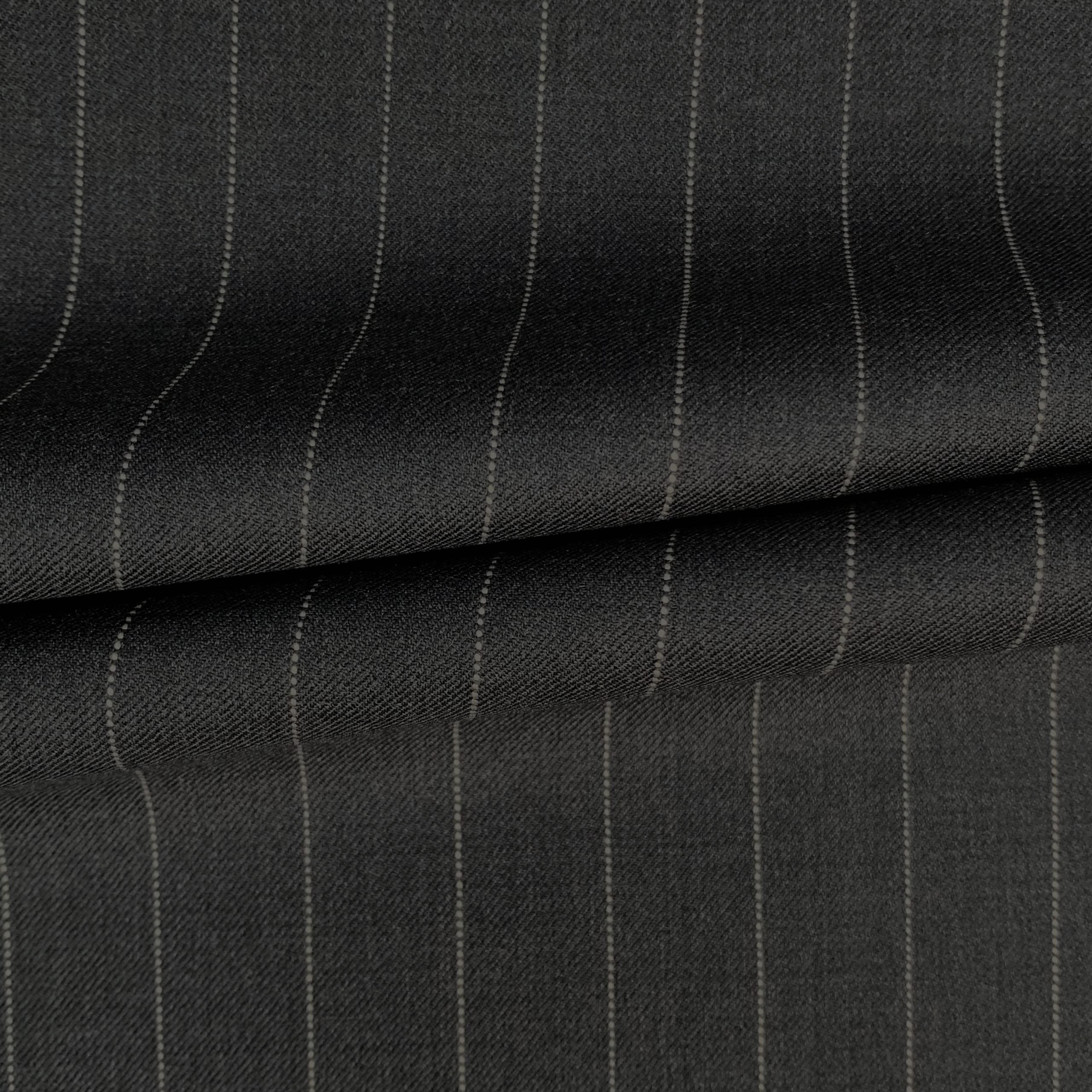 The Banker | Grey & Silver Bold Chalk  Stripe | Superfine 120's Pure Merino Fabric